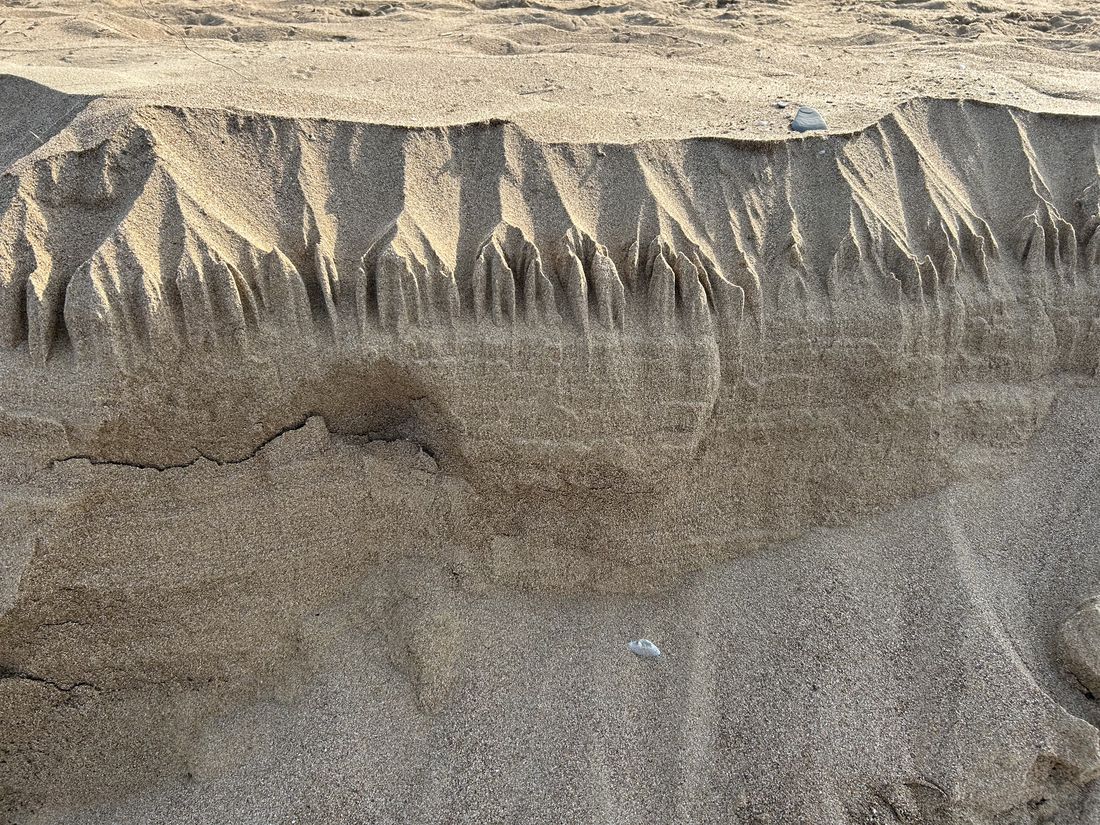 Eroded sand