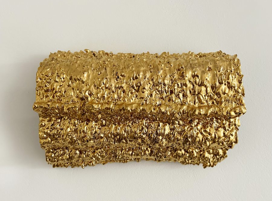 Swallow nest, ceramic with gold lustre, wall-mounted